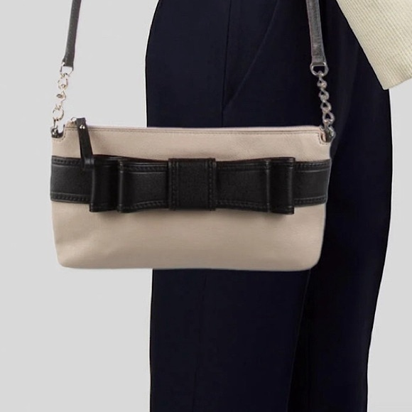 KATE SPADE  purse bow cream black
Villabella Ave Celina Pebbled Crossbody Bag - Picture 1 of 14